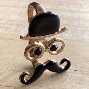 5/$25 Double Finger Moustache Top Hat Funny Man Ring